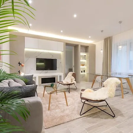 Scandinavian - By The Opera Apartman