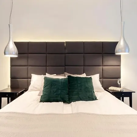 Apartament Scandinavian - By The Opera